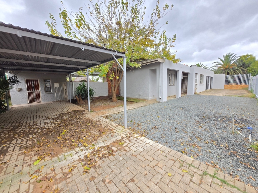 To Let 1 Bedroom Property for Rent in Willows Free State